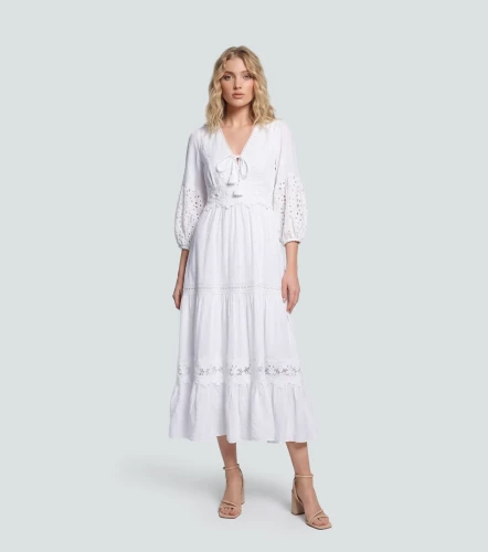 Vestido Largo Para Mujer Con Detalles En Ojalillo DerekAR