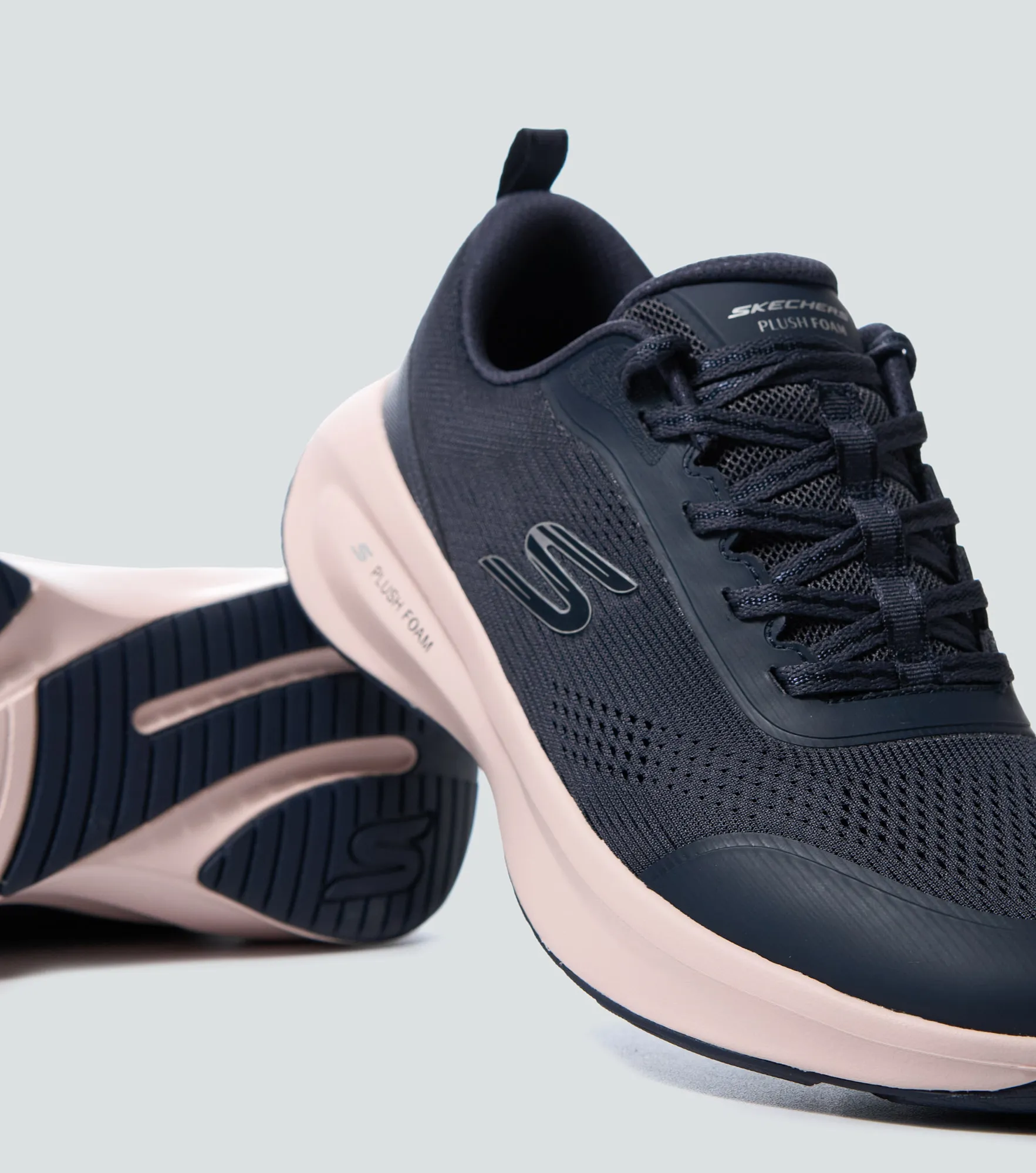 Tenis Skechers Plush Foam 134685 AZ