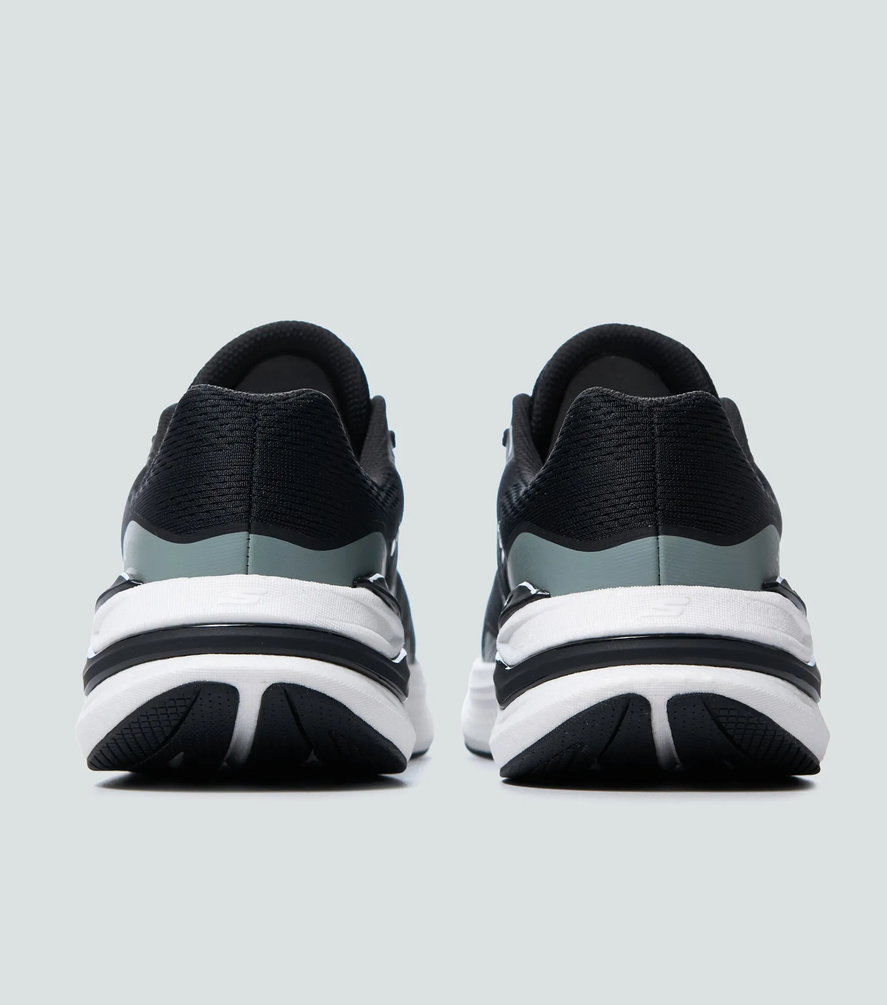 Tenis Skechers Go Run Consistent Pro Corus 134690 NG