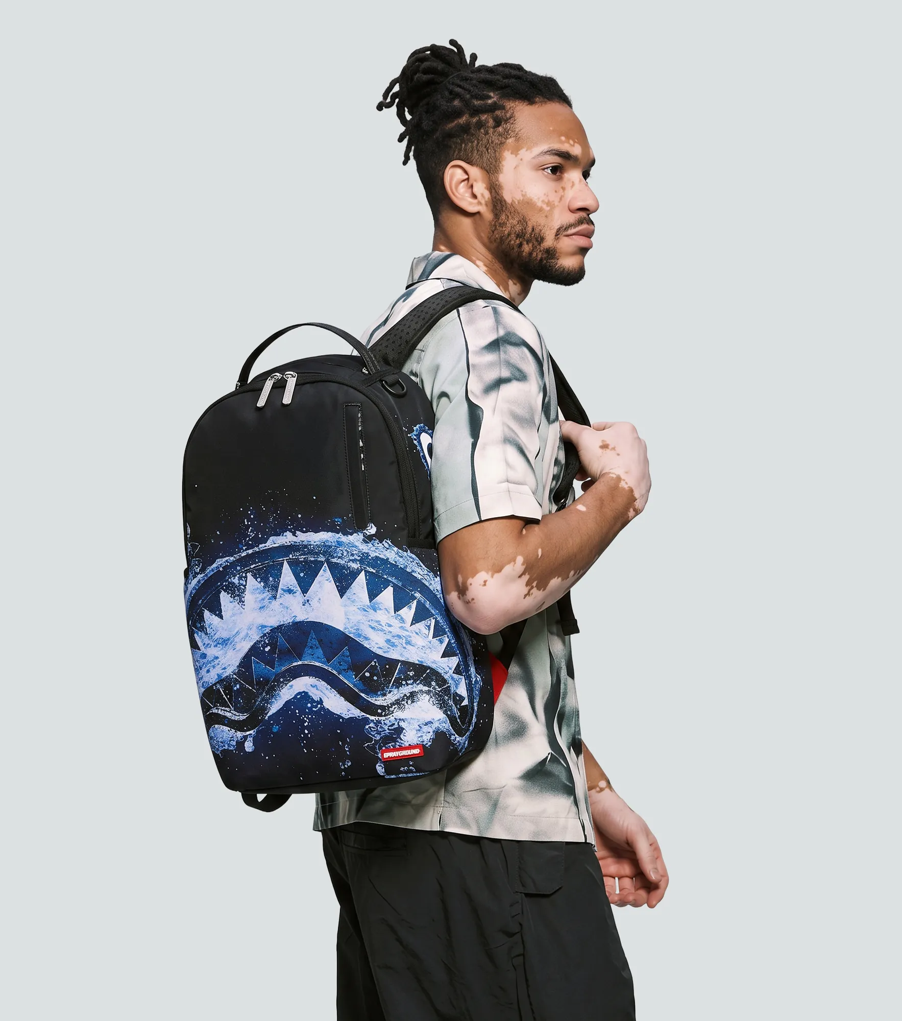 Morral Sprayground Water Lips Shark 134793 AZ