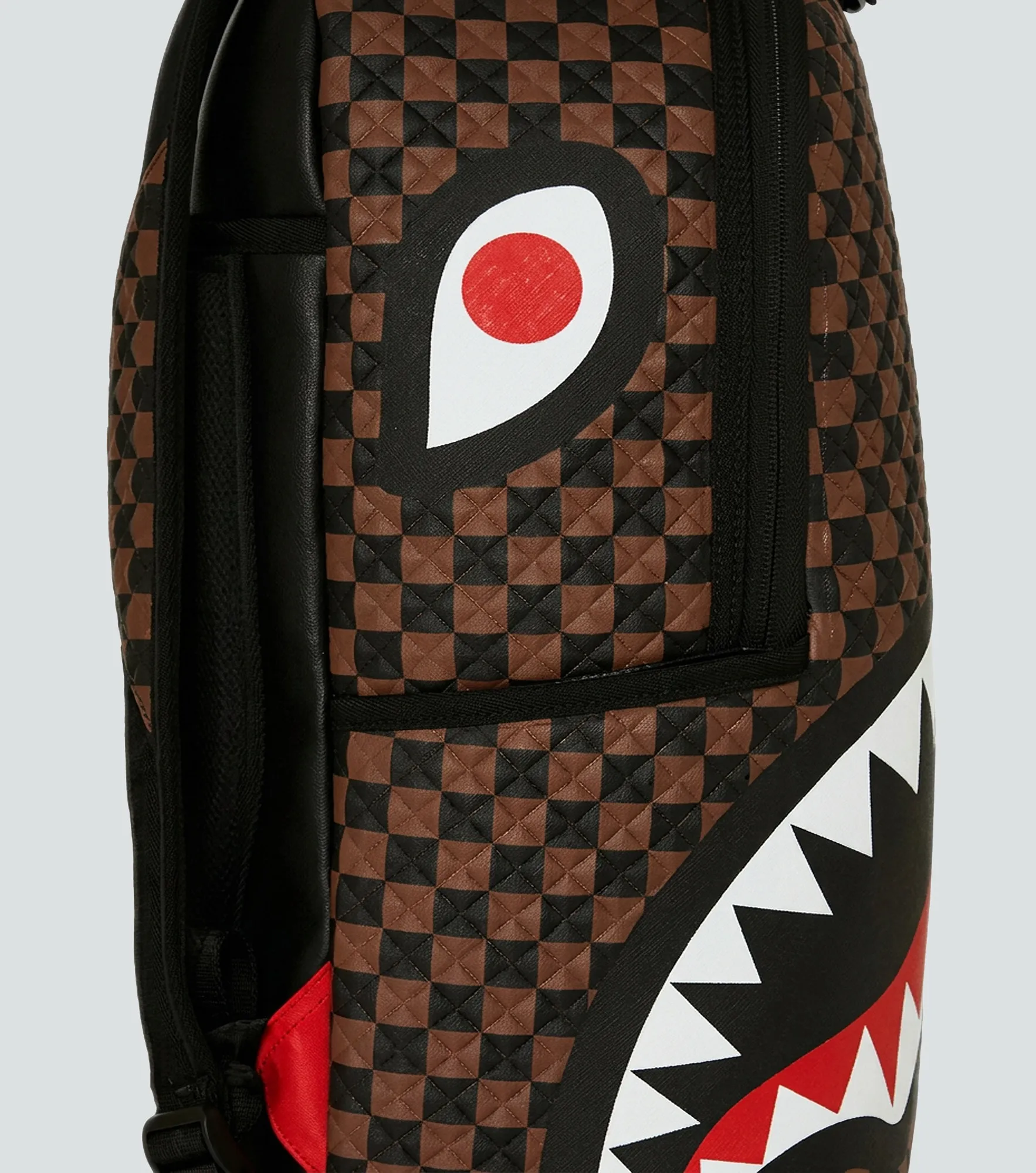 Morral Sprayground Sharks In Paris Pyramid 134794 CF