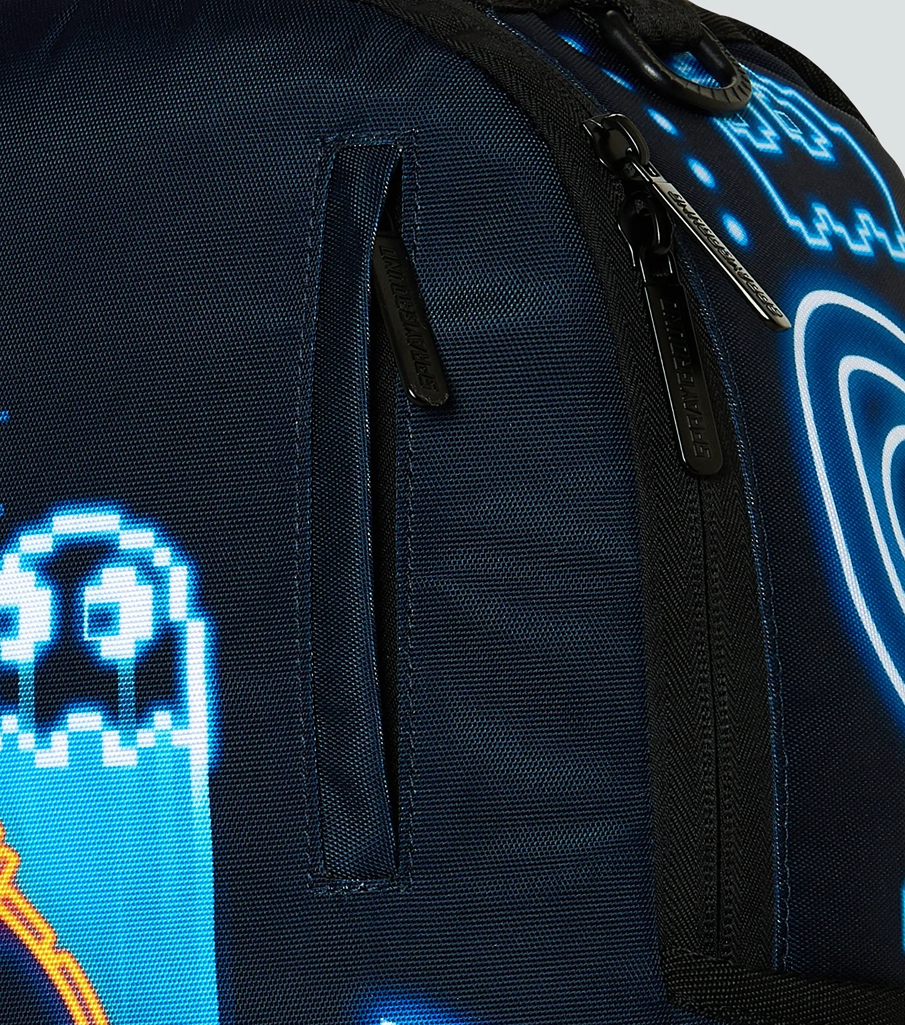 Mochila Sprayground Pacman Neon Shark 134798 NG