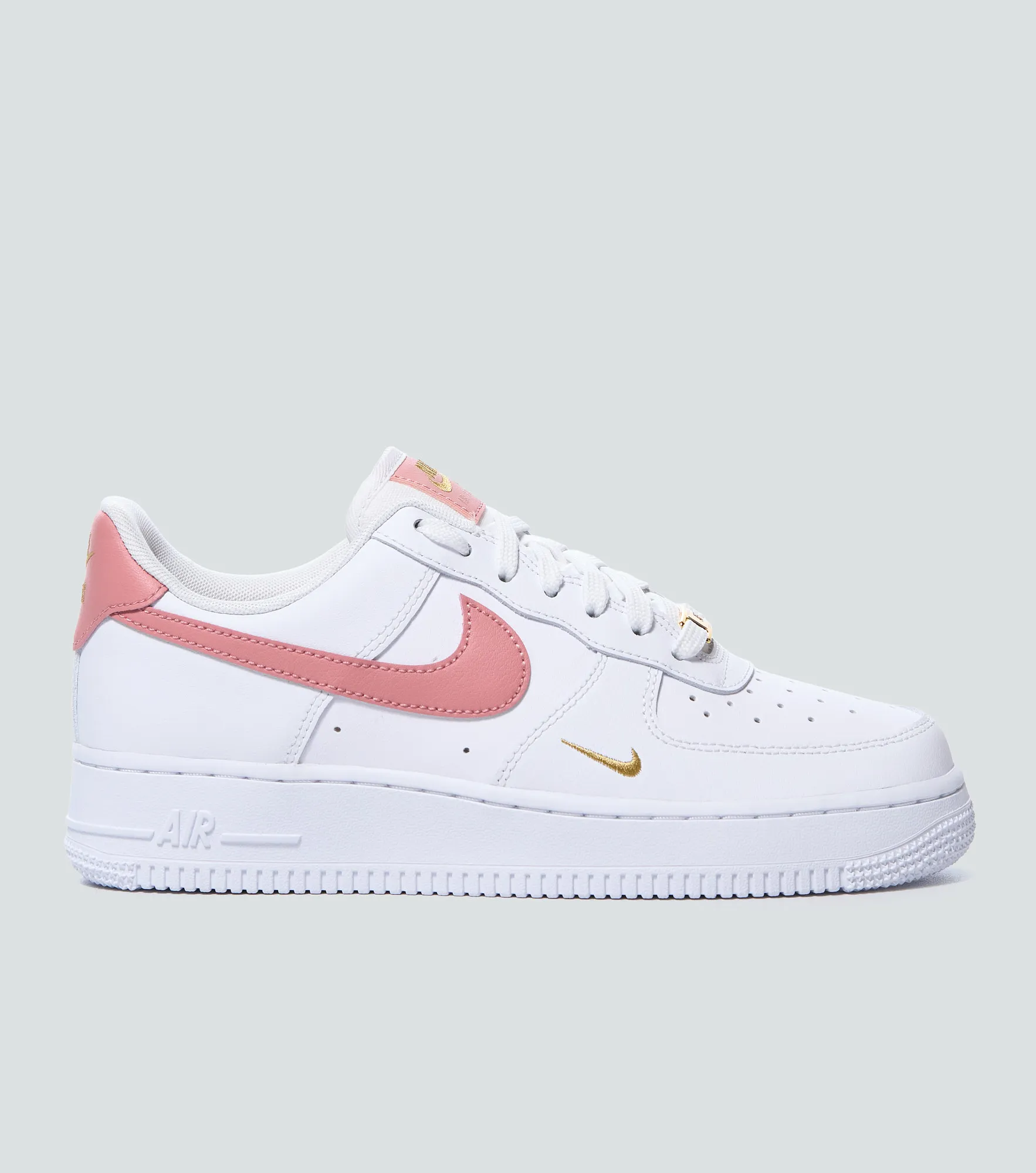 Tenis Nike W Air Force 1 07 EssBL