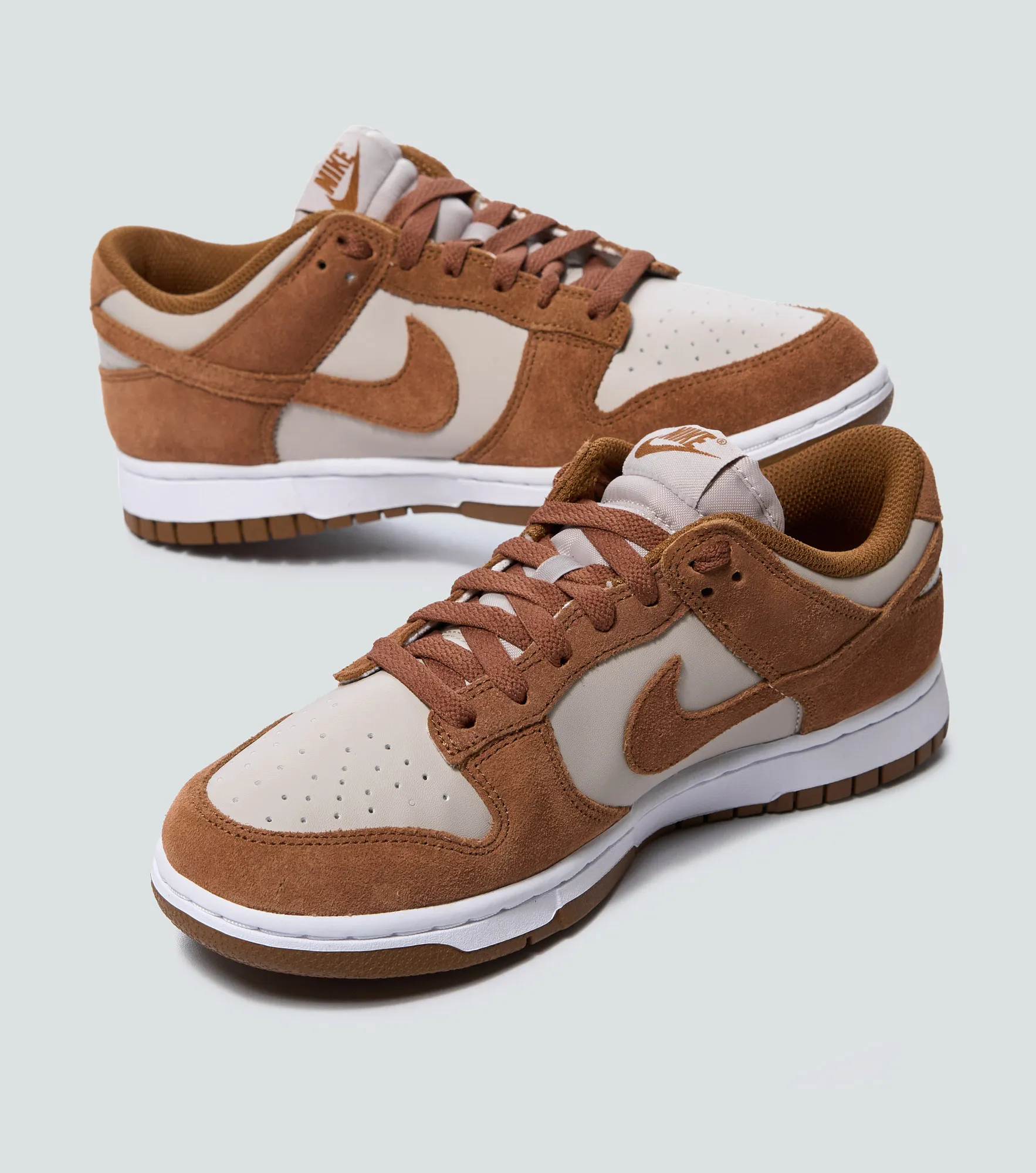 Tenis Nike Wmns Dunk Low Se 1 134854 CF