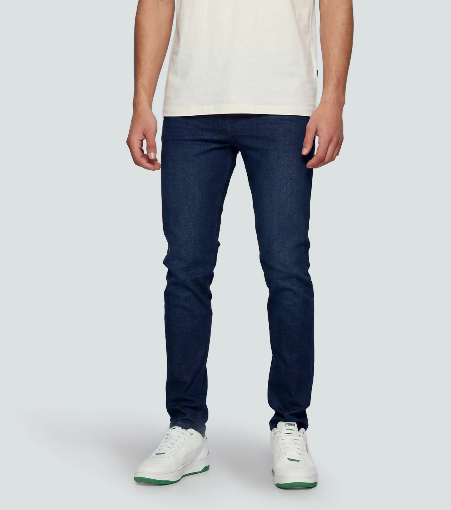Jean Para Hombre Con Proceso Oscuro Y Bolsillos Unser 834029 AZ