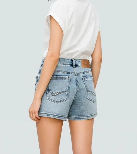 Linda Short Con Falda Sobre Puesta En Delantero UnserAZ