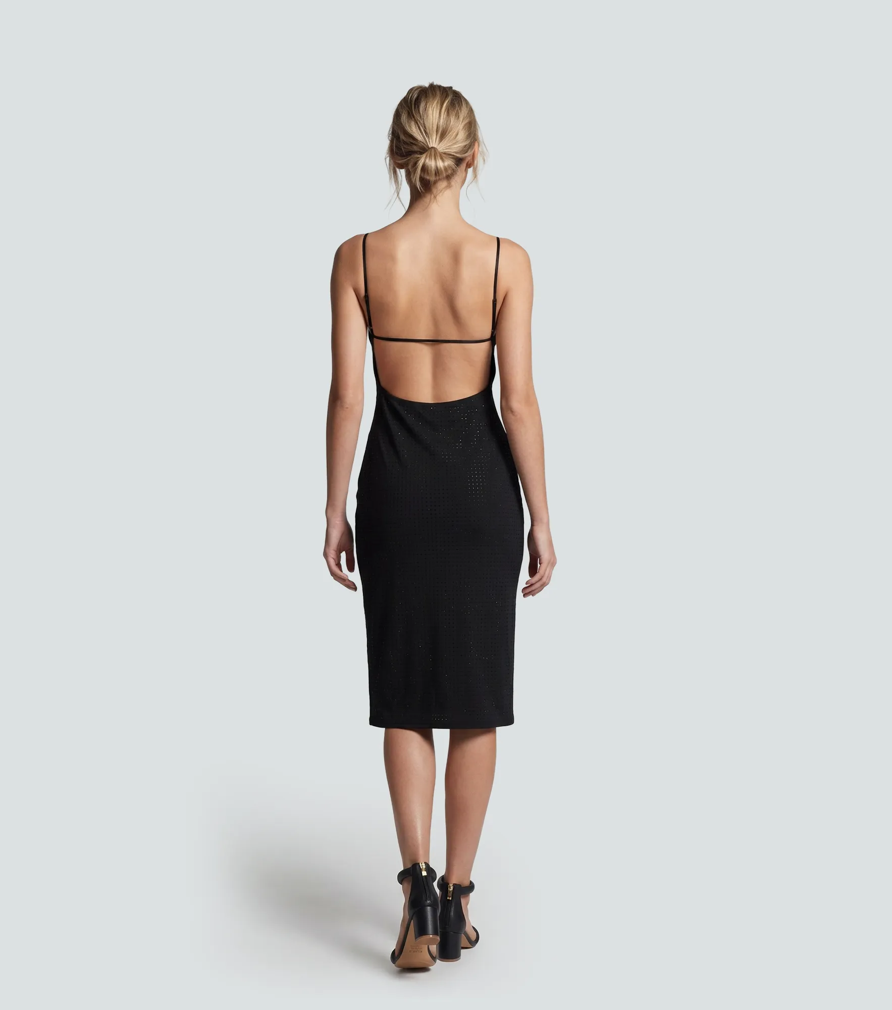 Vestido Midi De Tirantes Con Brillo Sutil Unicolor Derek 838398 NG
