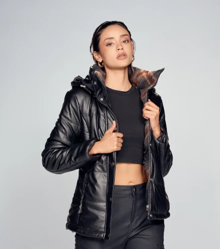 Chaqueta Para Mujer En Polipiel DerekNG