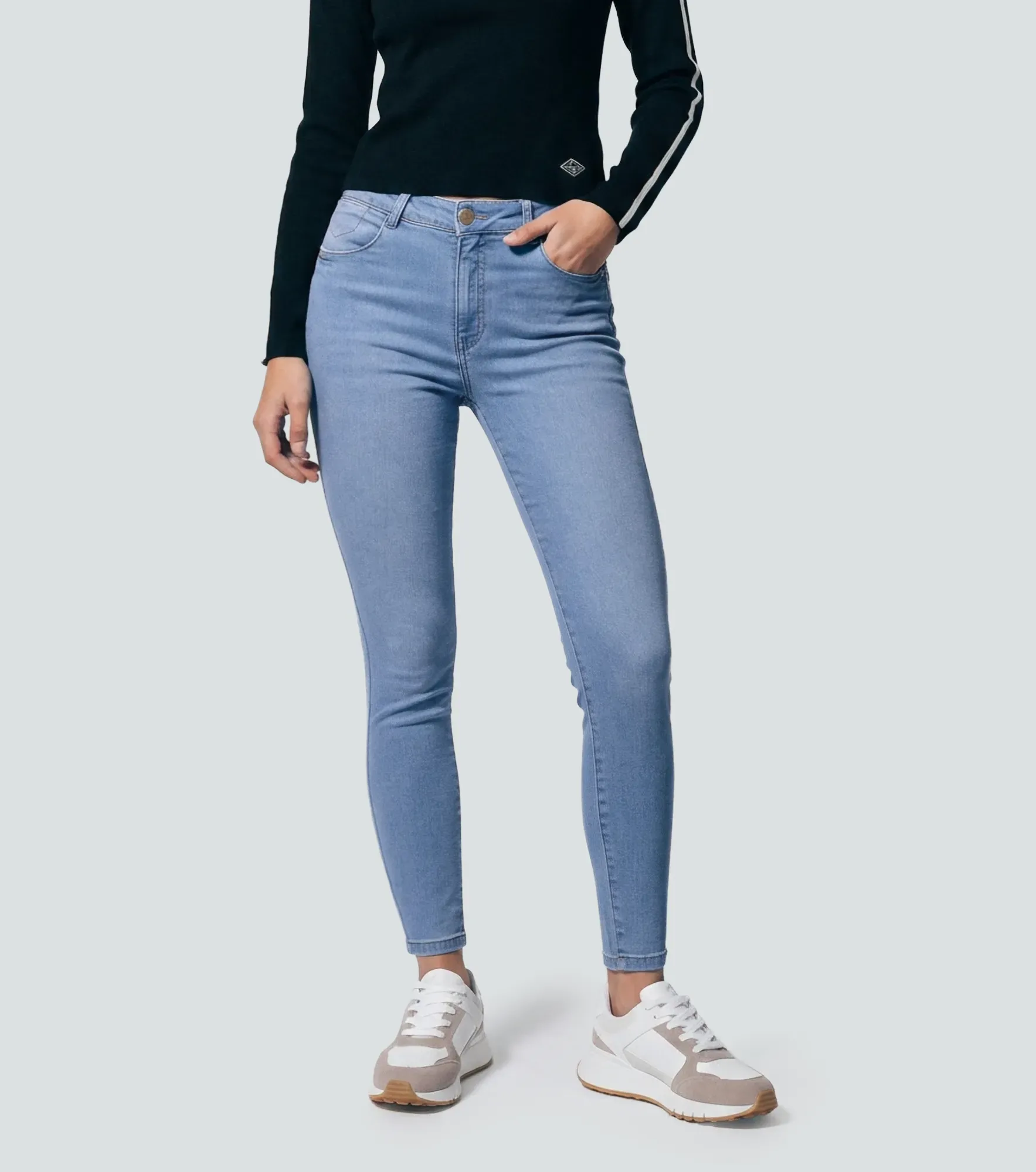 Jean Para Mujer Con Proceso Claro Unser 826796 AC