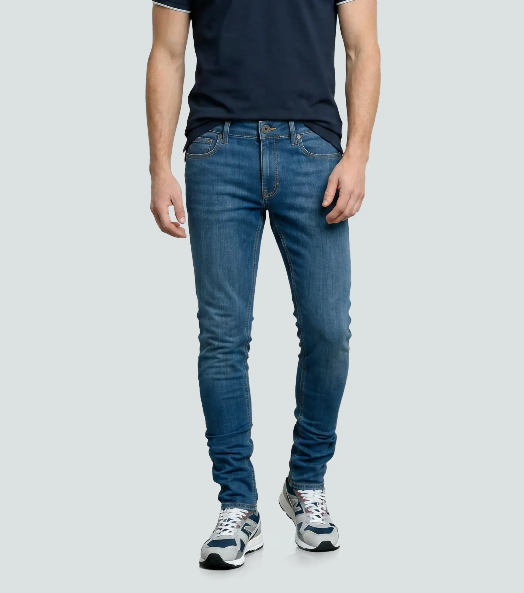 Jeans Americanino Tapered Tono MedioAZ