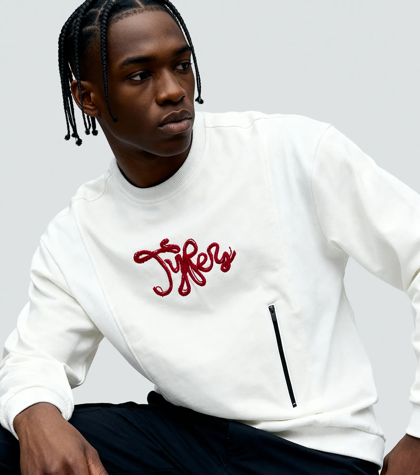 Toscani Buzo Oversized Con Cortes En Rib Y Bolsillo Funcional TyperAR