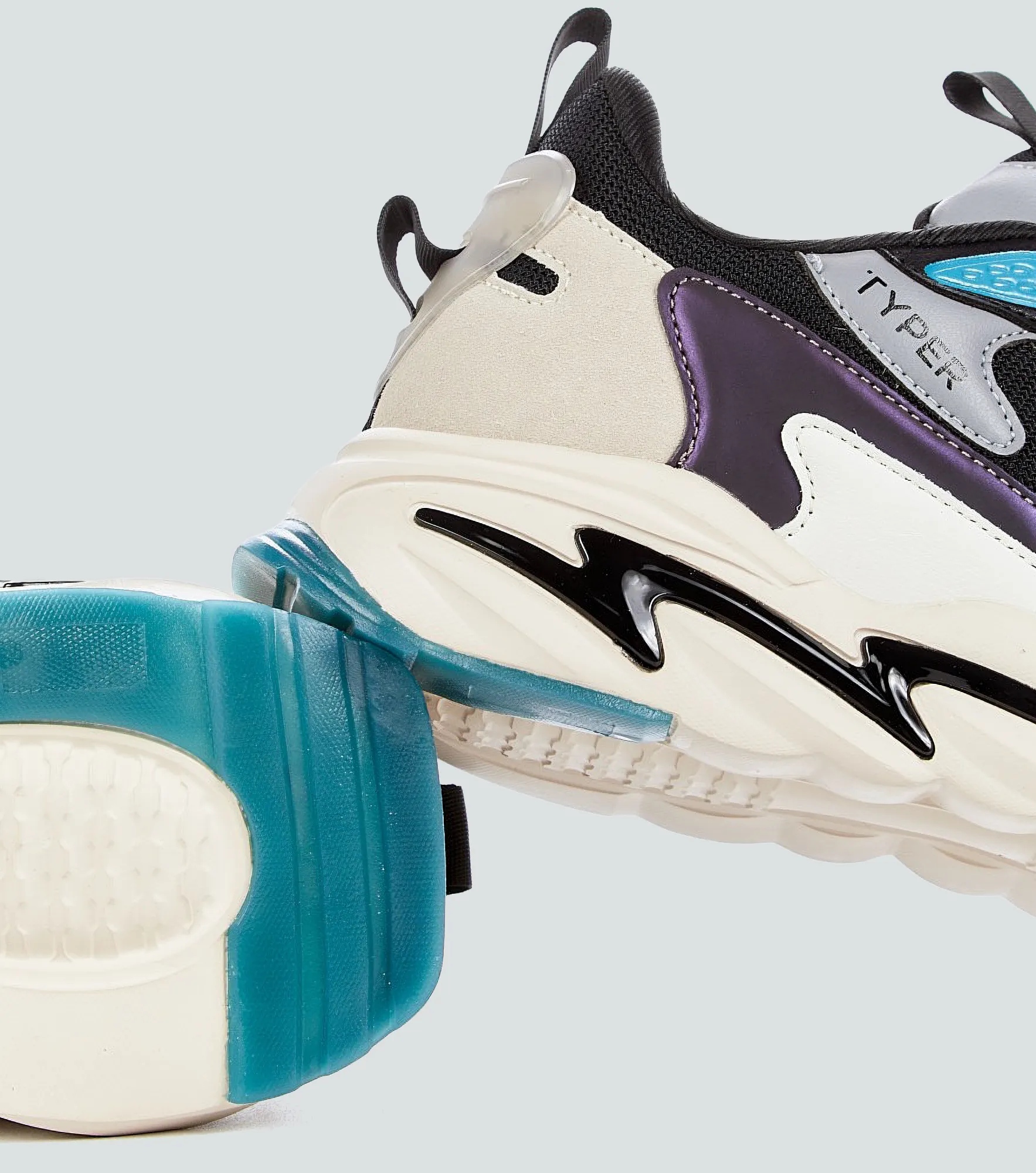 Tenis Para Hombre Deportivo Typer 833421 AZ