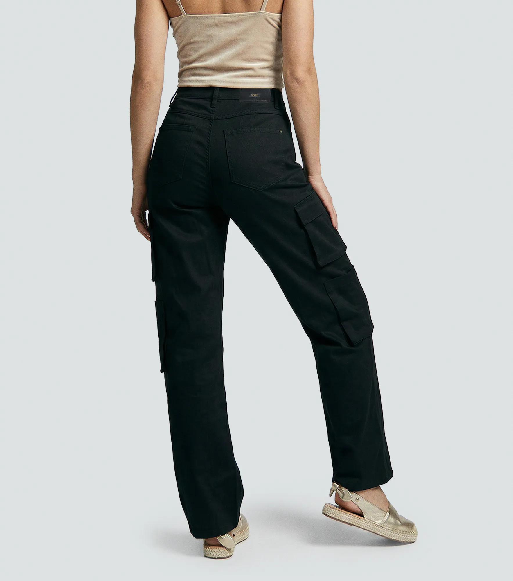 Barcelona Jean Para Mujer Tifanny Cargo En Cuerina Derek 837338 NG