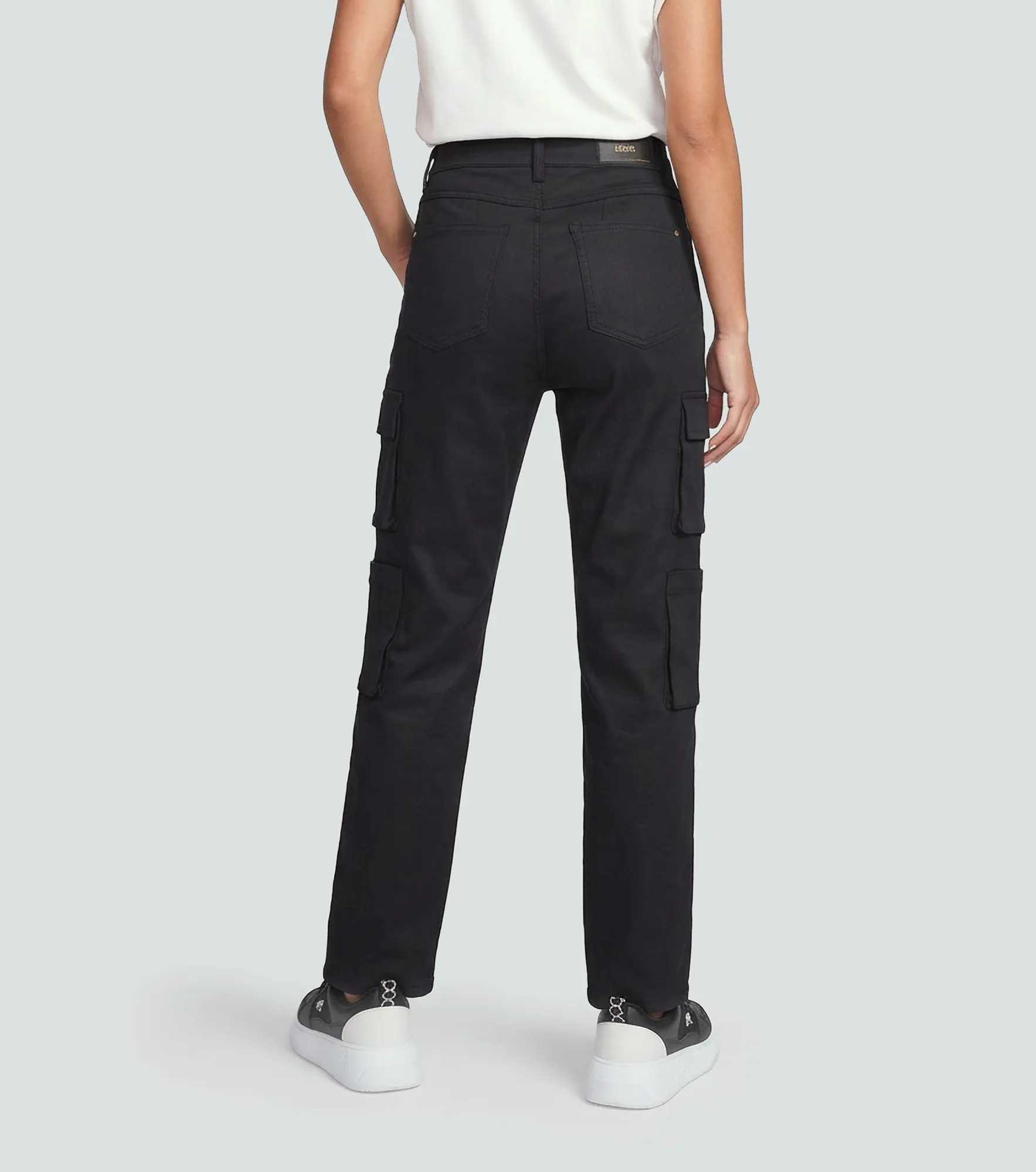 Barcelona Jean Para Mujer Tifanny Cargo En Cuerina Derek 837338 NG