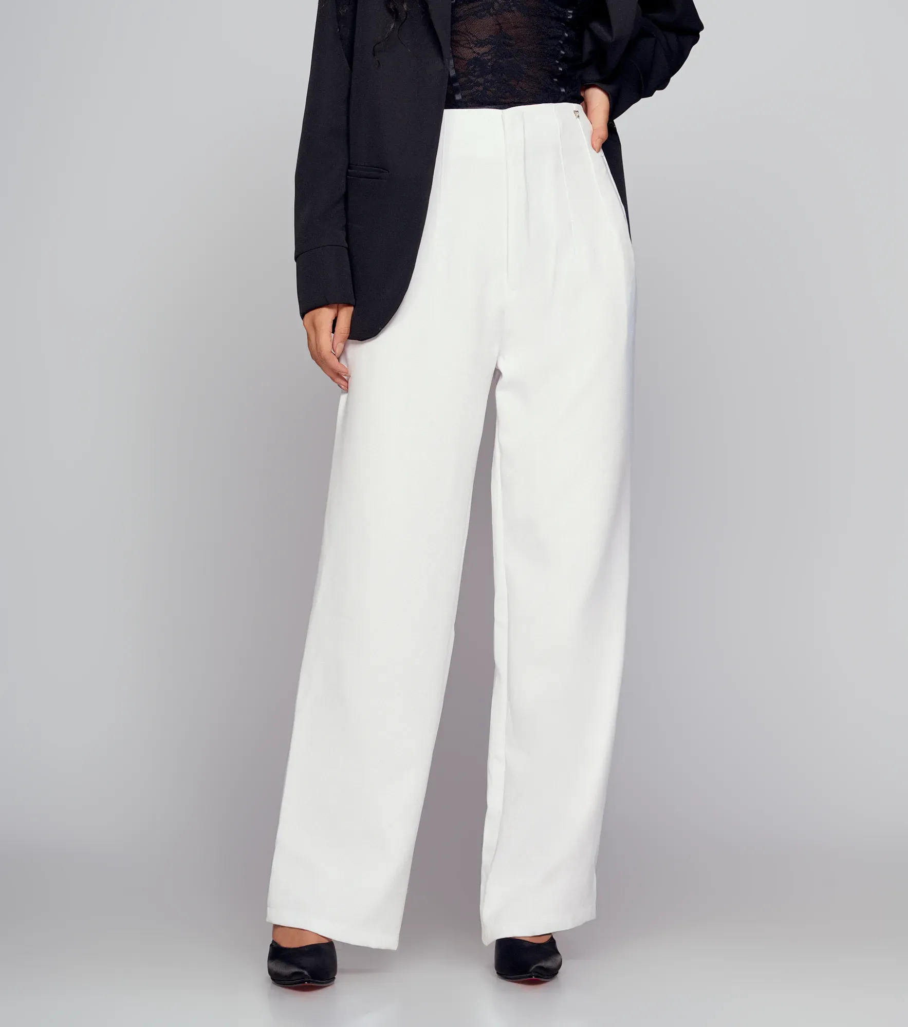Pantalon Para Mujer Daniela Unicolor Derek 833507 BL