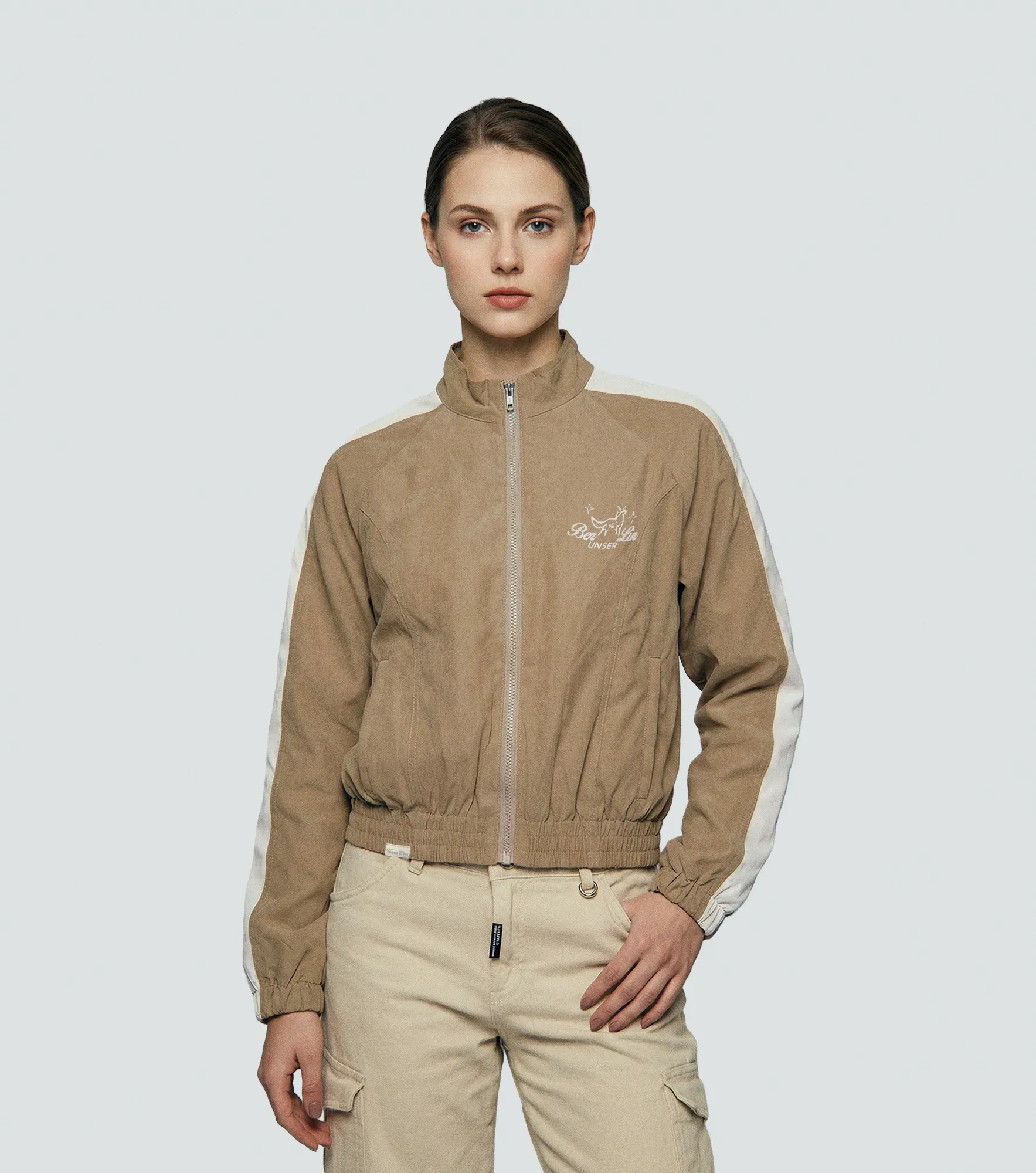 Yuli Chaqueta Combinada Con Cortes En Delantero Y Posterior Unserr 832737 CM